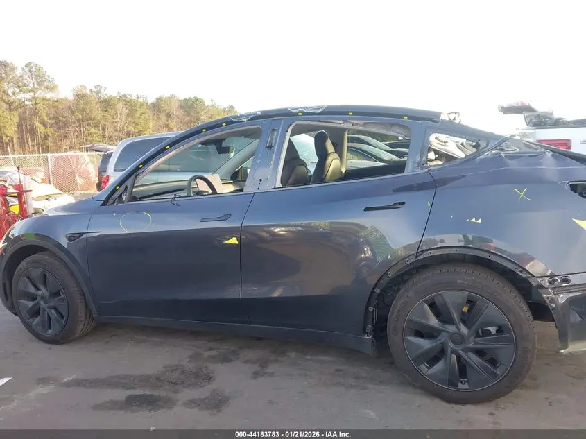 2025 TESLA MODEL Y LONG RANGE DUAL MOTOR REAR-WHEEL DRIVE