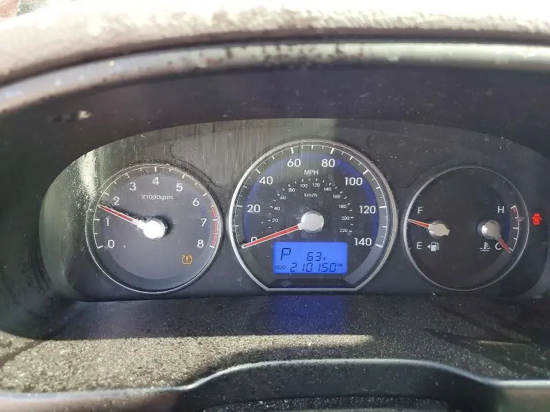 2011 HYUNDAI SANTA FE GLS  