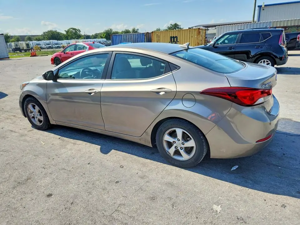 2015 HYUNDAI ELANTRA SE  