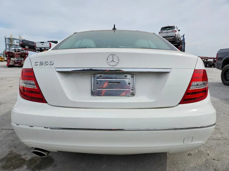 2013 MERCEDES-BENZ C 250  