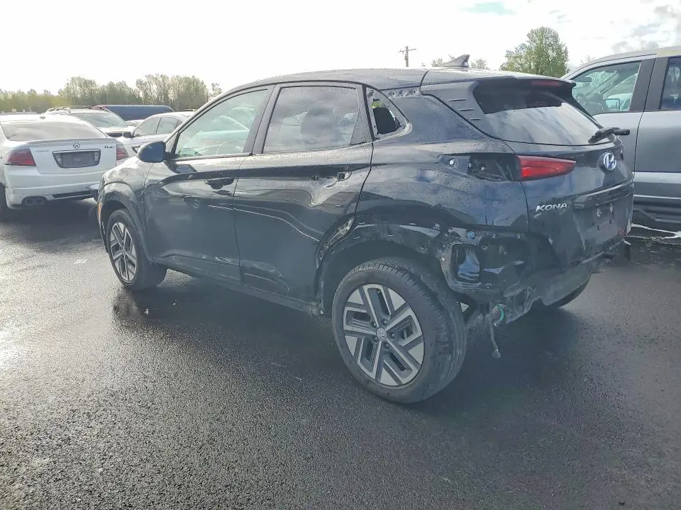 2023 HYUNDAI KONA SE  