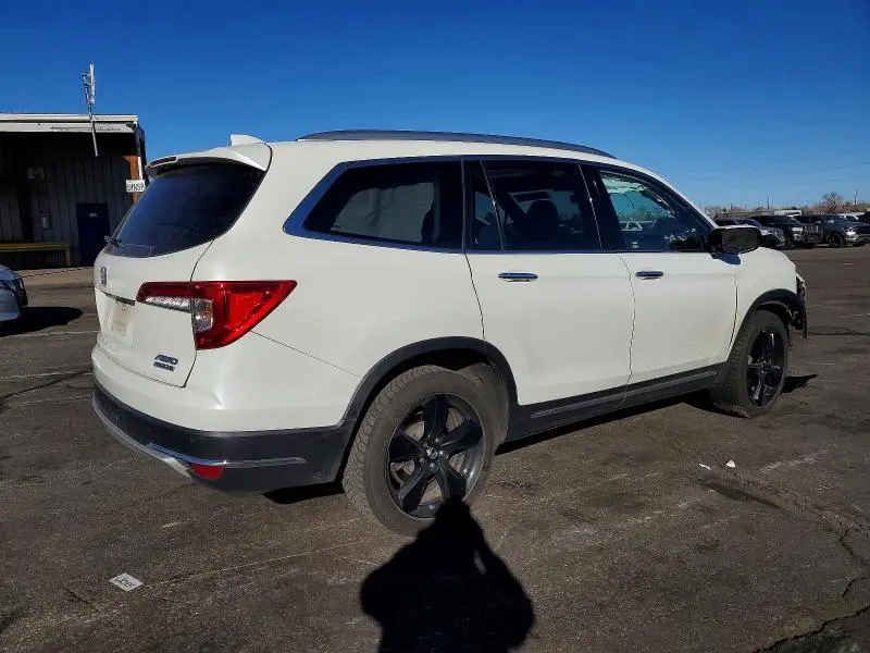 2019 HONDA PILOT TOURING  
