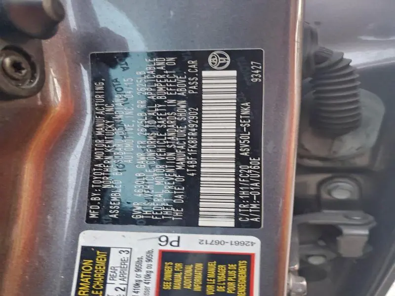 2015 TOYOTA CAMRY LE  