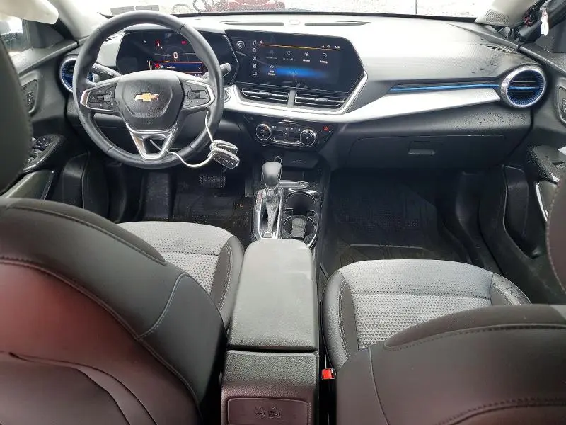 2025 CHEVROLET TRAX 1LT  