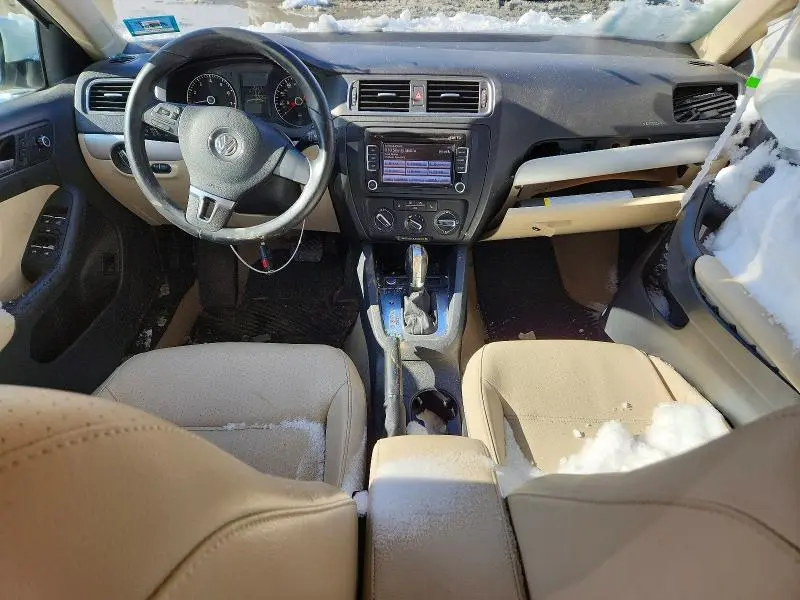 2014 VOLKSWAGEN JETTA SE  