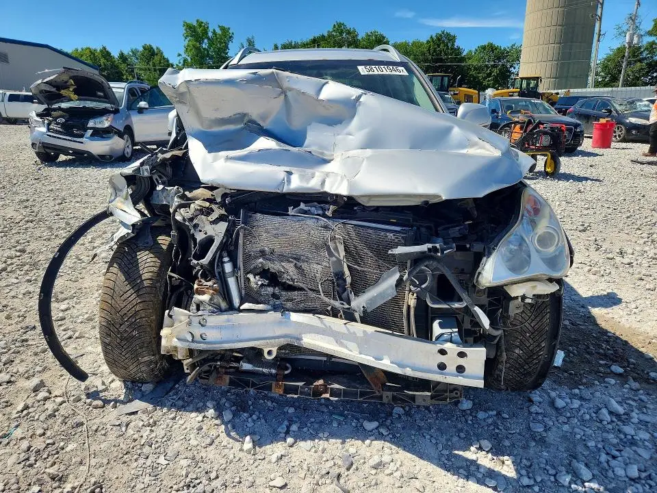 2016 INFINITI QX50 BASE  