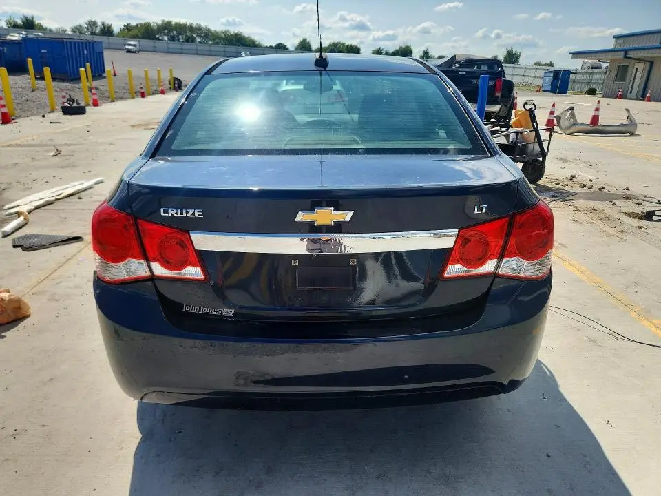 2015 CHEVROLET CRUZE LT  