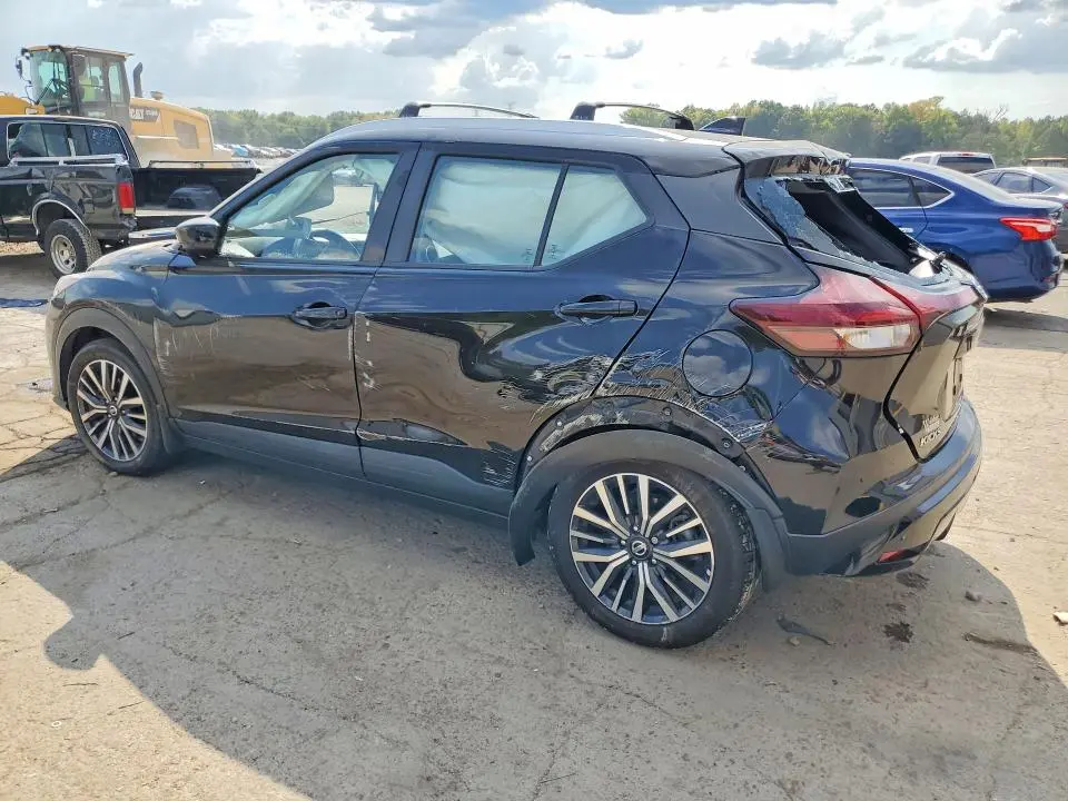 2021 NISSAN KICKS SV  