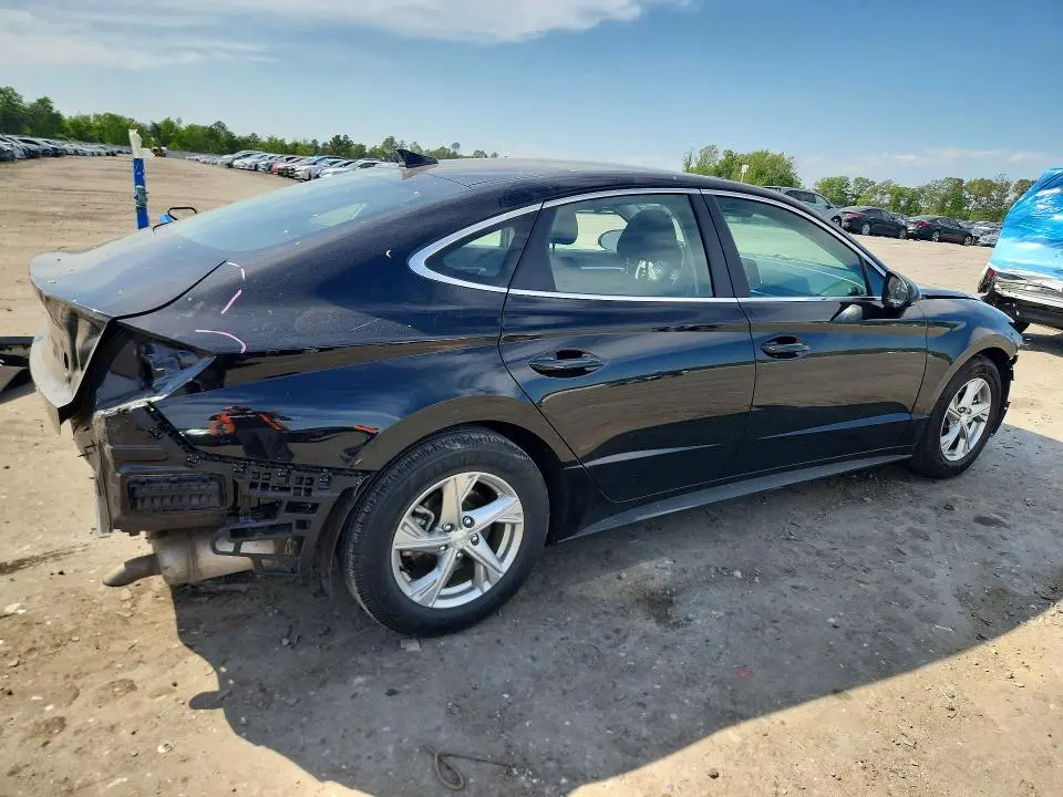 2020 HYUNDAI SONATA SE  
