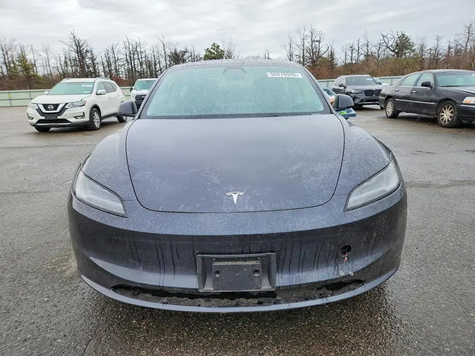 2024 TESLA MODEL 3   