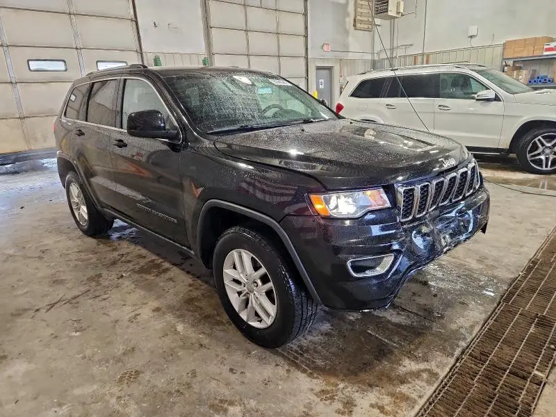2017 JEEP GRAND CHEROKEE LAREDO  