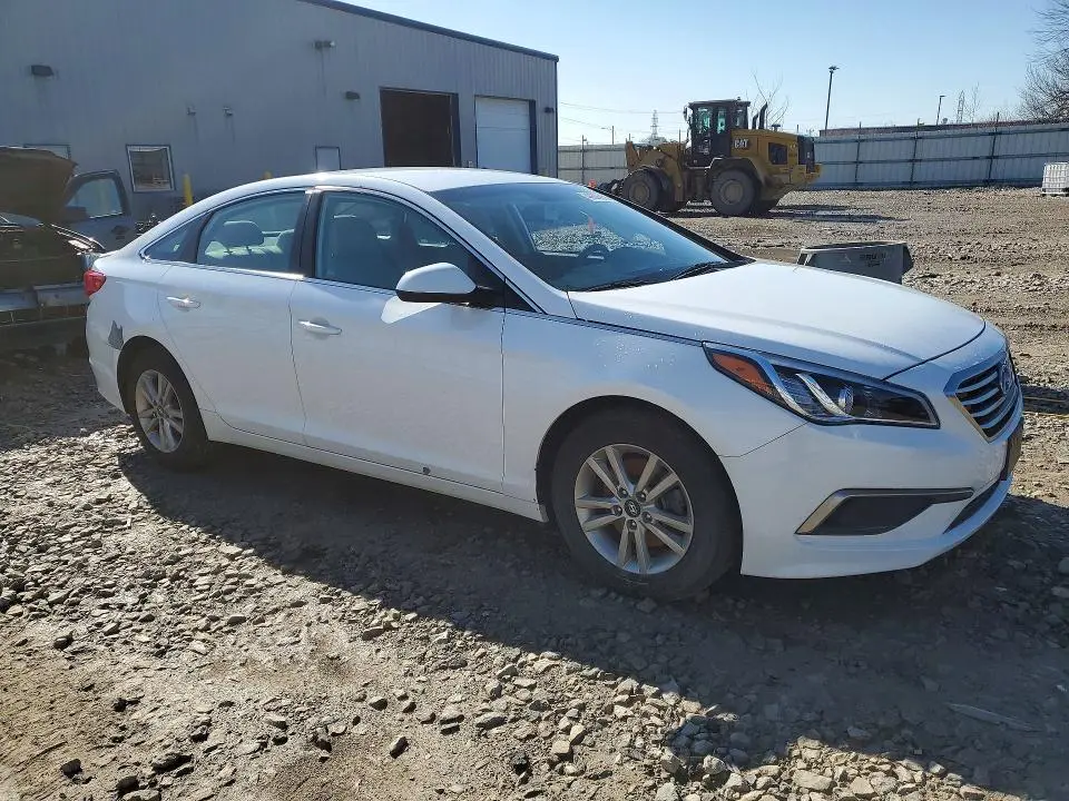 2016 HYUNDAI SONATA SE  