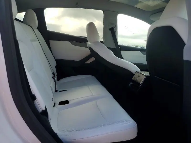 2026 TESLA MODEL Y   