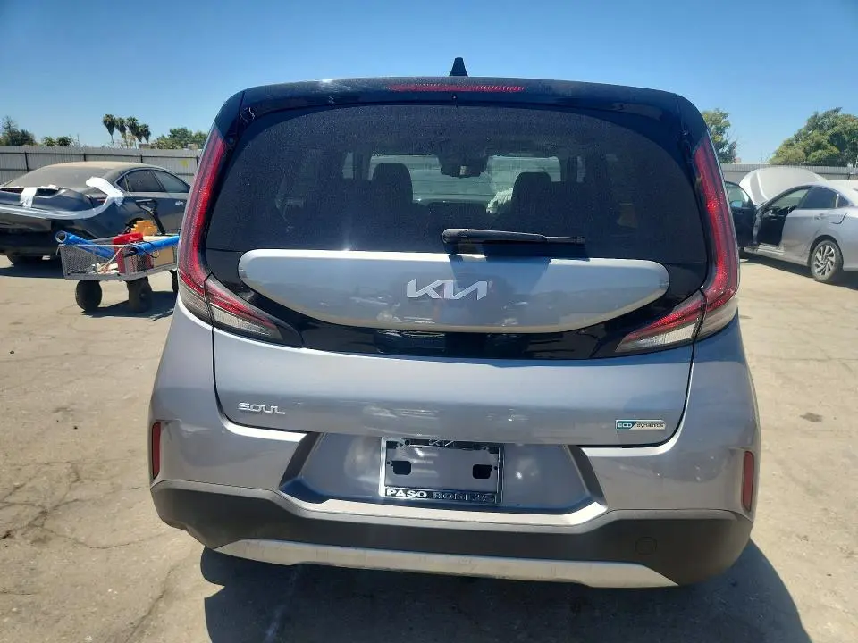2025 KIA SOUL EX  