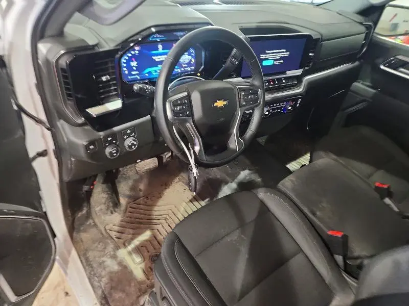 2026 CHEVROLET SILVERADO K1500 LT-L  