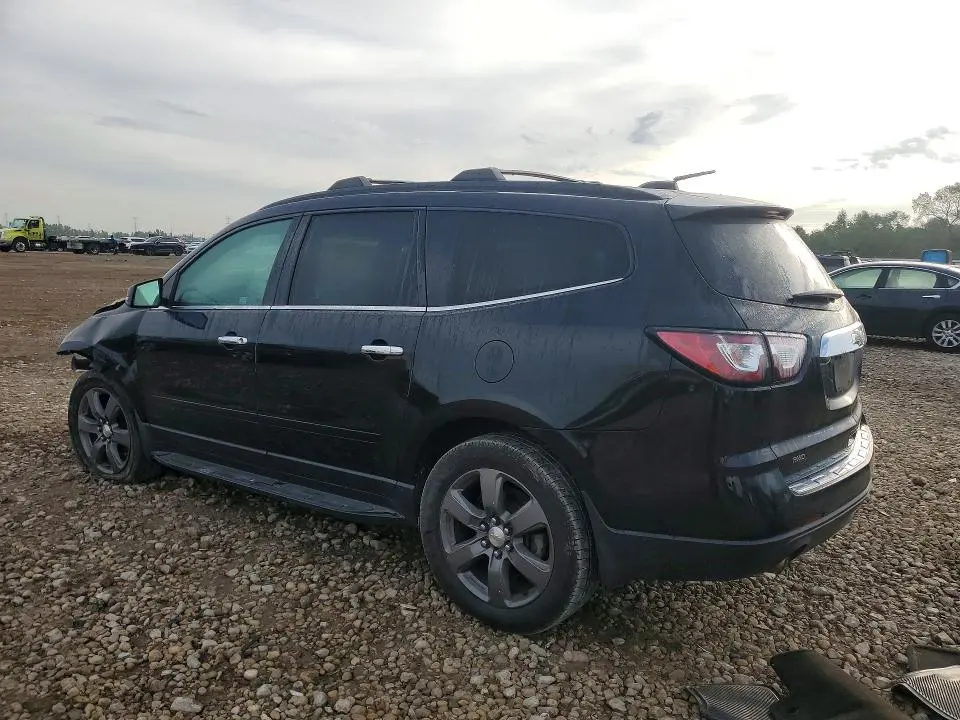 2017 CHEVROLET TRAVERSE LT  