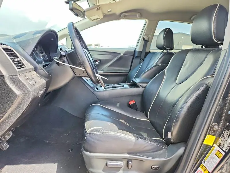 2013 TOYOTA VENZA XLE  