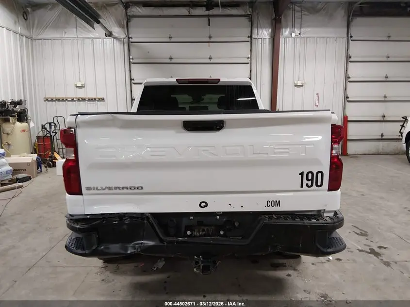 2024 CHEVROLET SILVERADO 1500 4WD  STANDARD BED WT