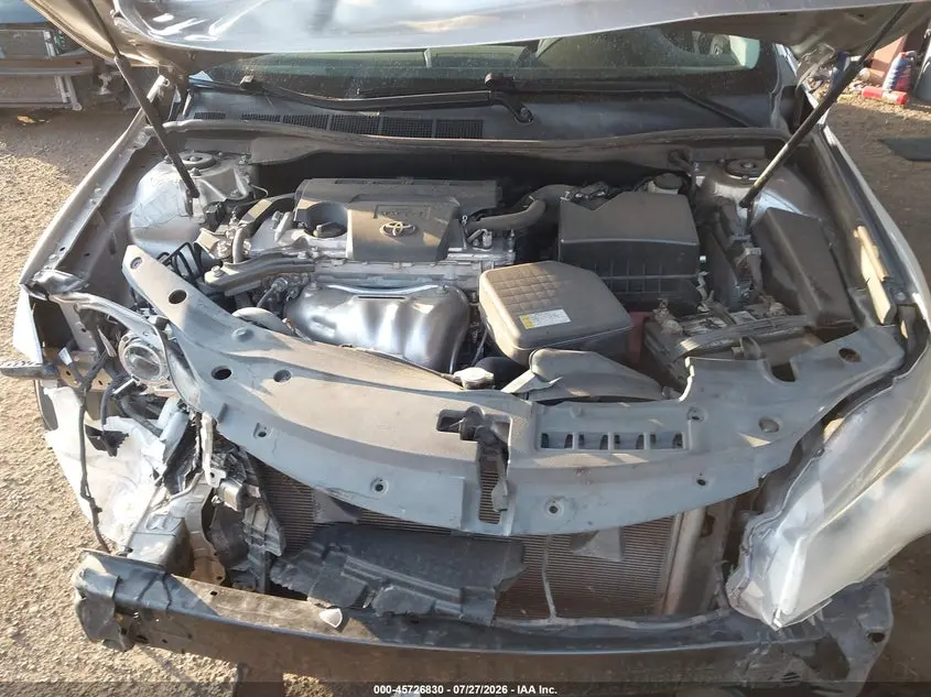 2015 TOYOTA CAMRY LE
