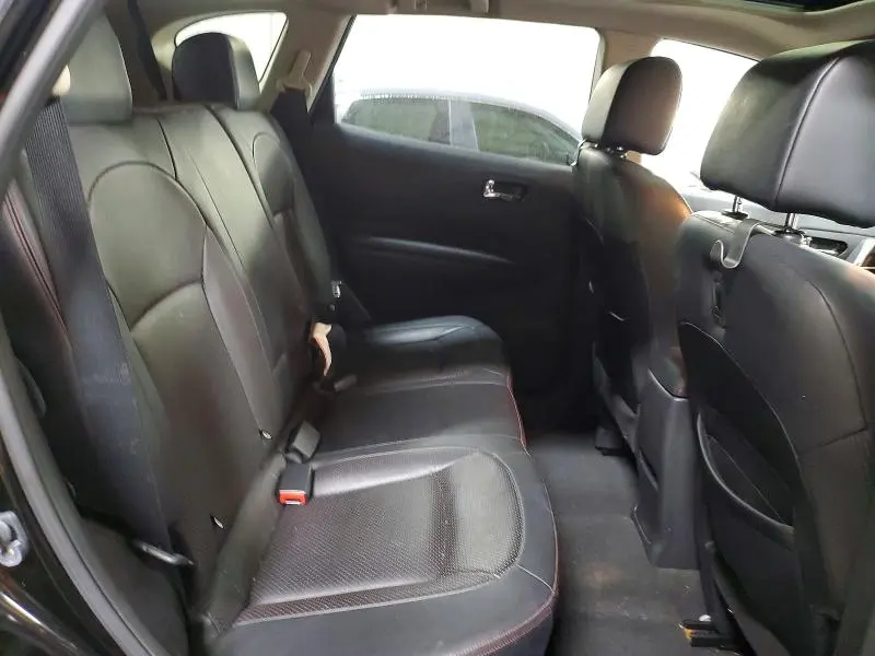 2013 NISSAN ROGUE S  