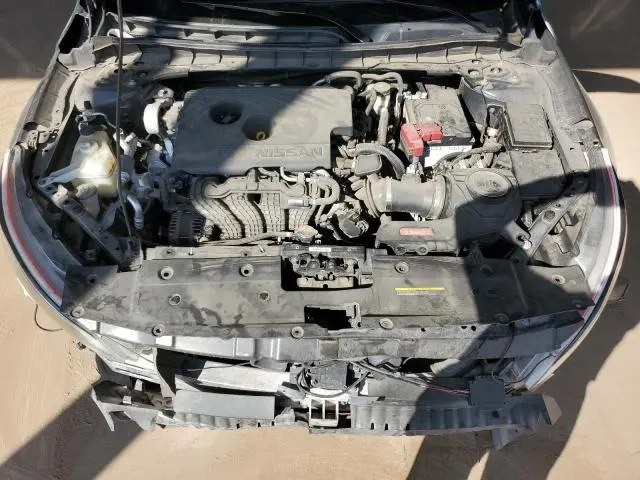 2019 NISSAN ALTIMA SR  