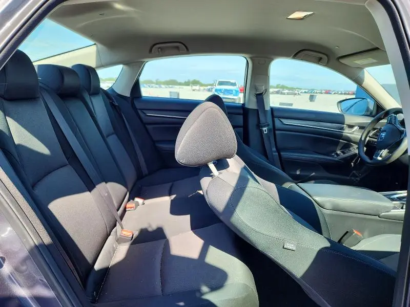 2022 HONDA ACCORD LX  