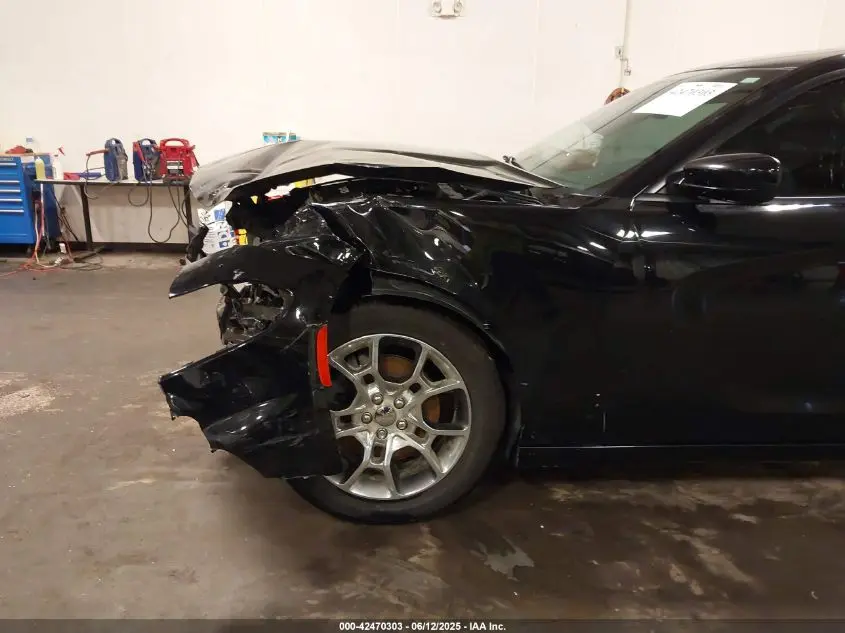 2016 DODGE CHARGER SXT