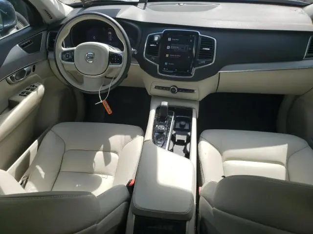 2024 VOLVO XC90 CORE  