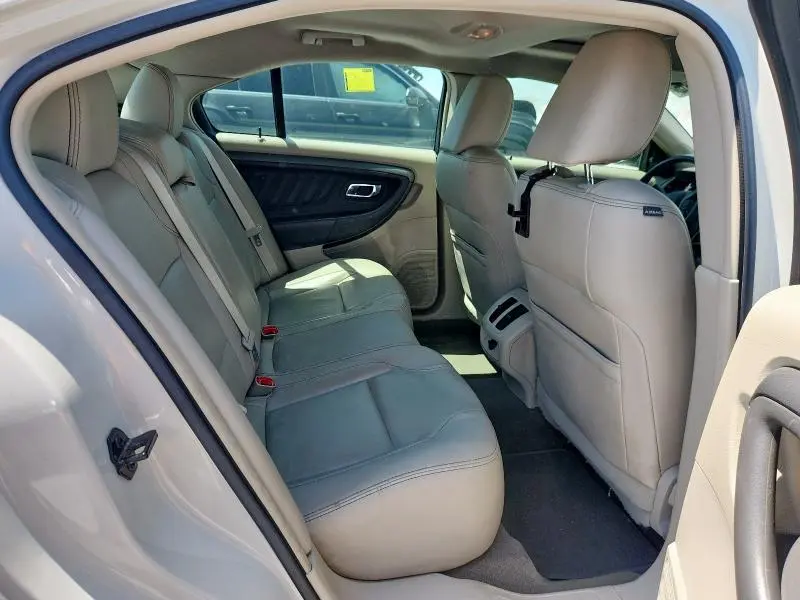 2010 FORD TAURUS SEL  