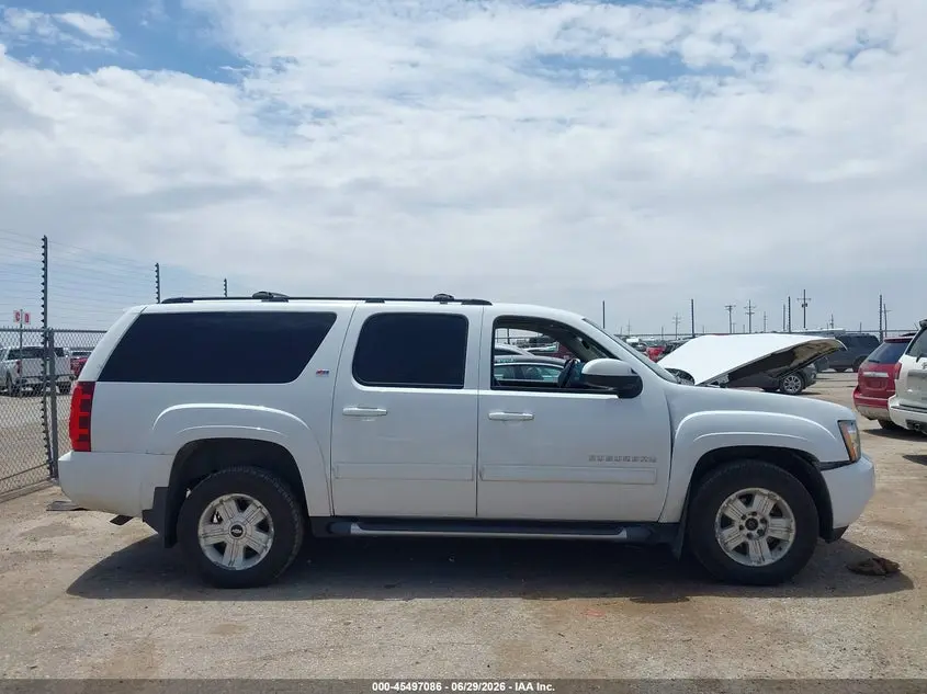 2012 CHEVROLET SUBURBAN LT