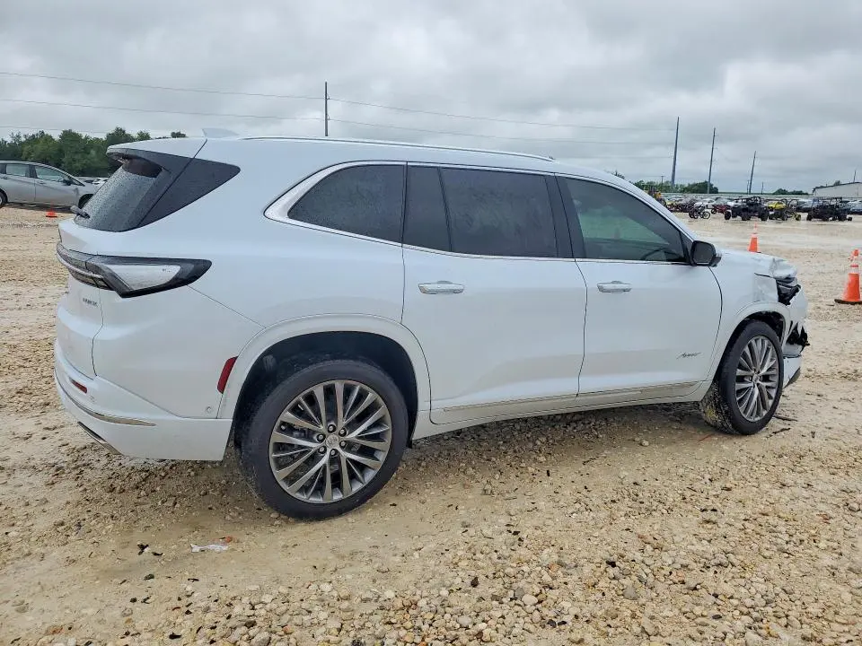 2026 BUICK ENCLAVE AVENIR  