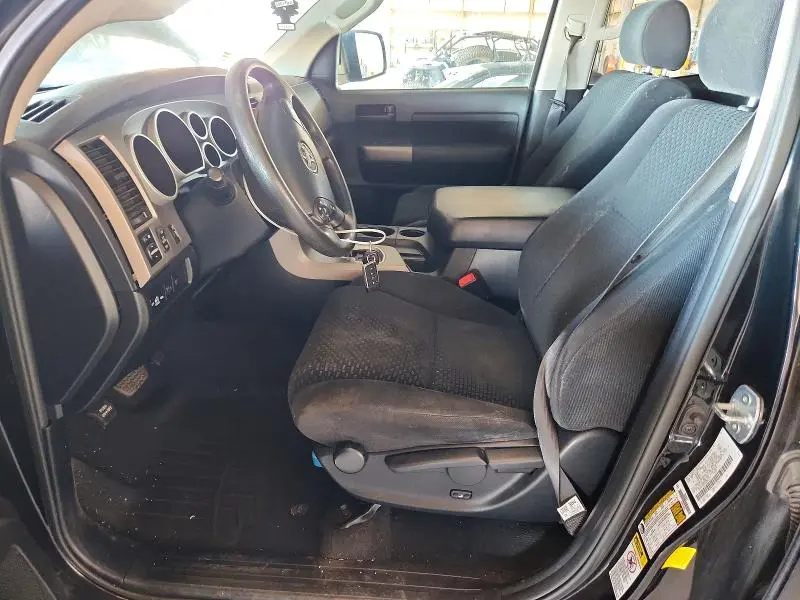 2013 TOYOTA TUNDRA GRADE  