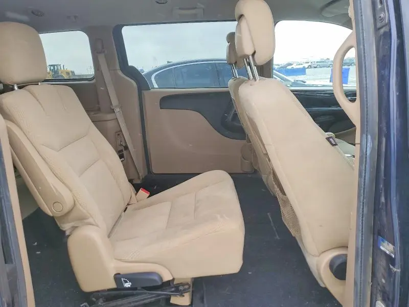 2016 DODGE GRAND CARAVAN SXT  