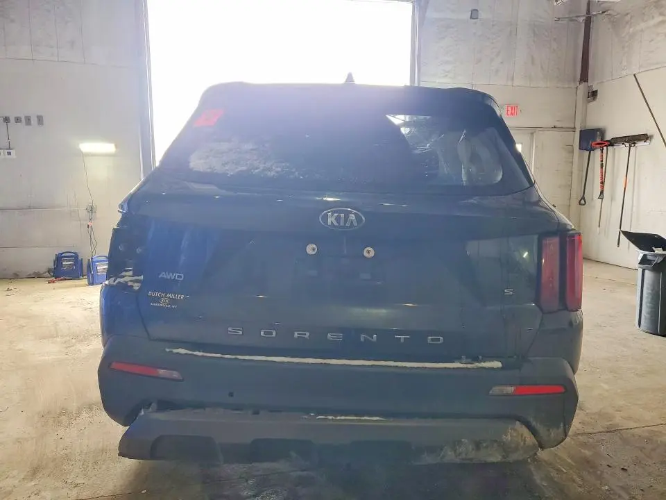 2021 KIA SORENTO S  