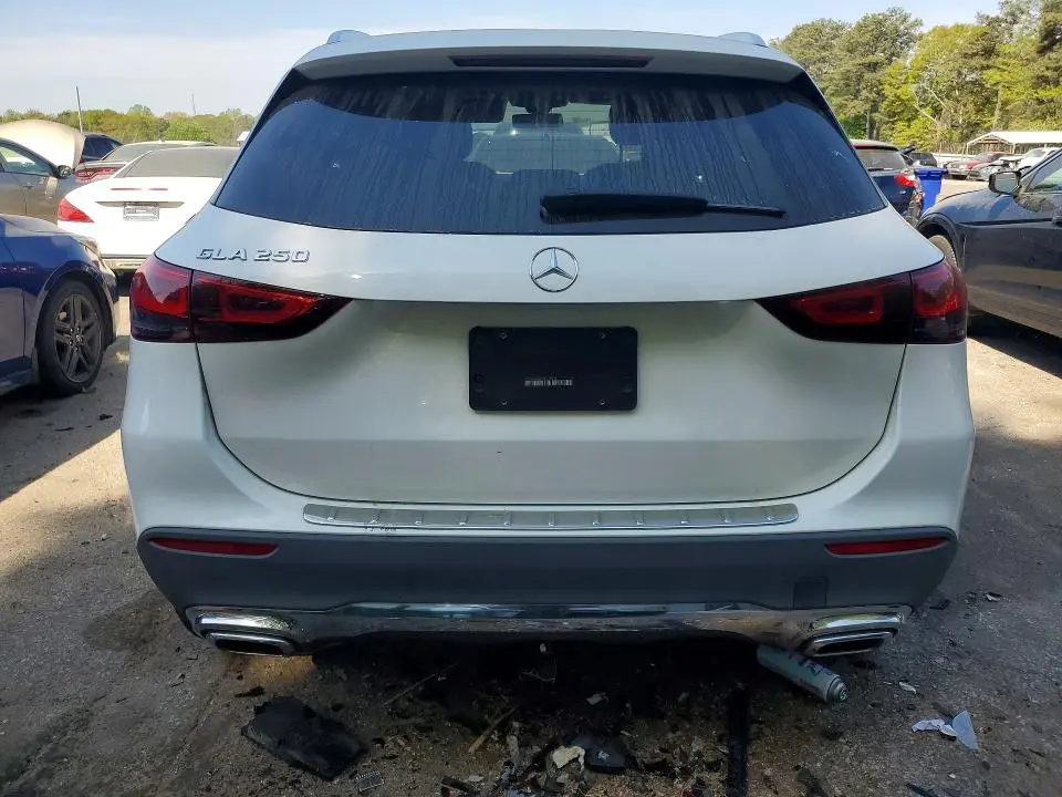 2021 MERCEDES-BENZ GLA 250  