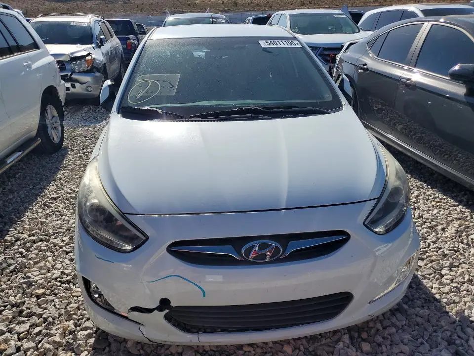 2014 HYUNDAI ACCENT GLS  