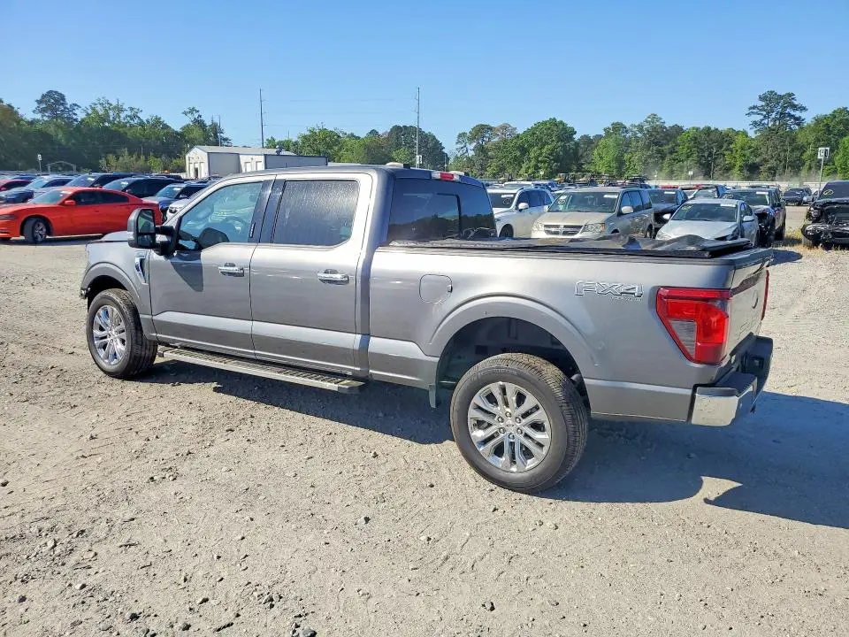 2024 FORD F150 XLT  