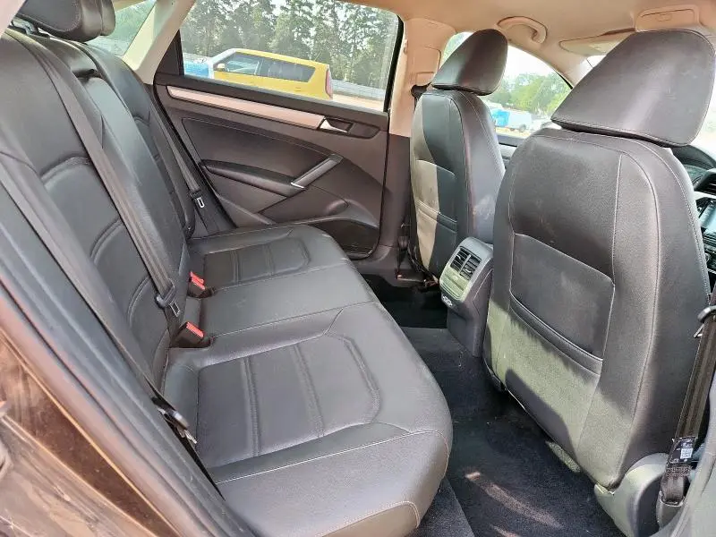 2020 VOLKSWAGEN PASSAT SE