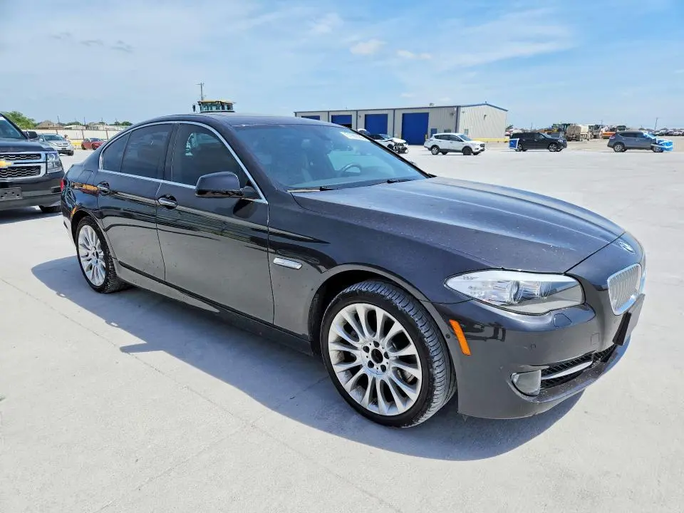 2013 BMW 550 I  