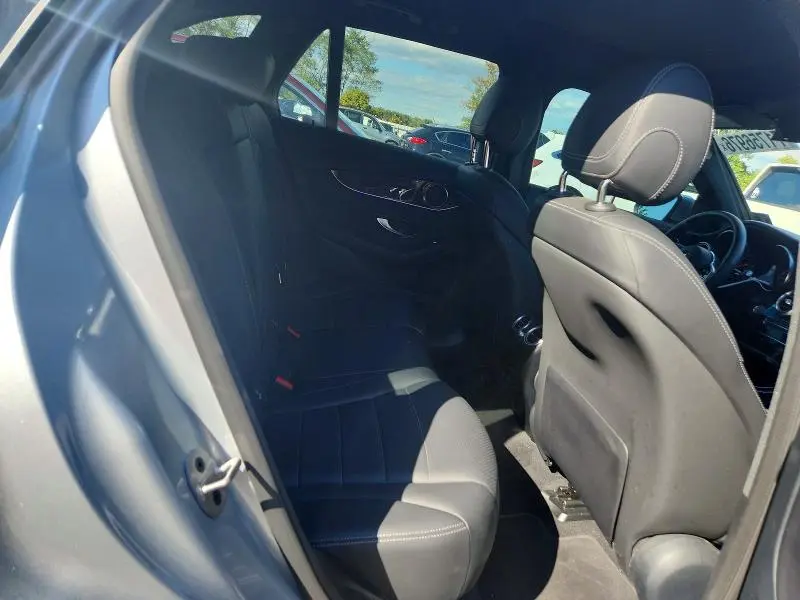2022 MERCEDES-BENZ GLC 300 4MATIC  