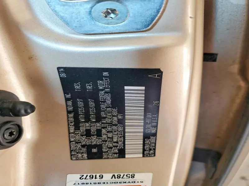 2014 TOYOTA SIENNA XLE 8-PASSENGER  