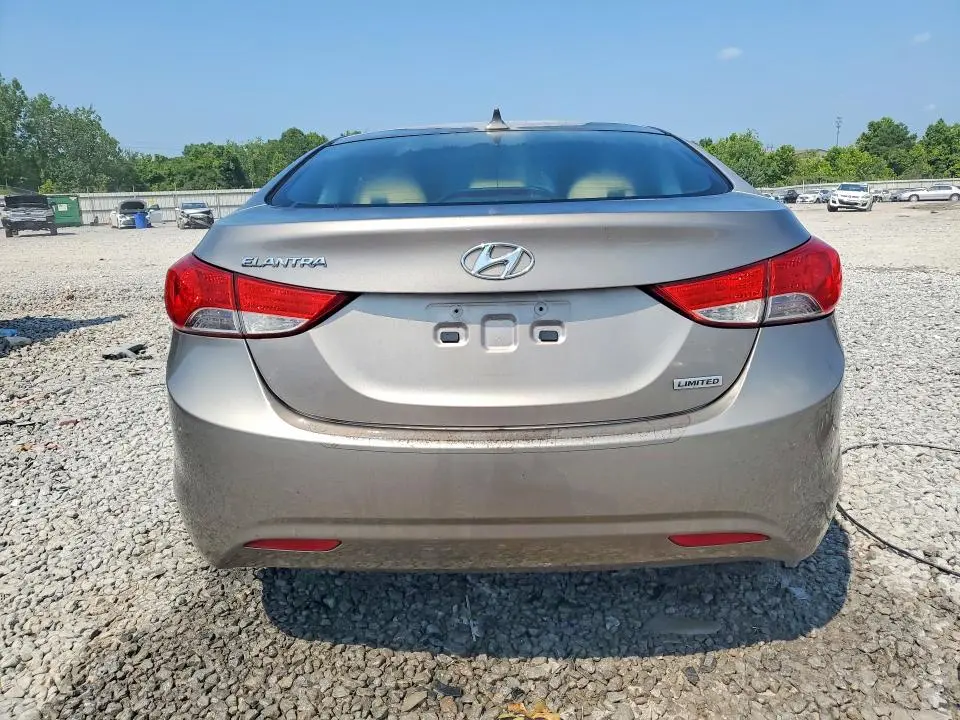 2013 HYUNDAI ELANTRA LIMITED  