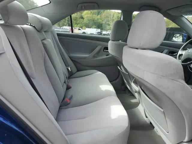 2010 TOYOTA CAMRY BASE  