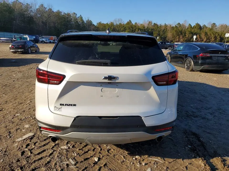 2024 CHEVROLET BLAZER 2LT  