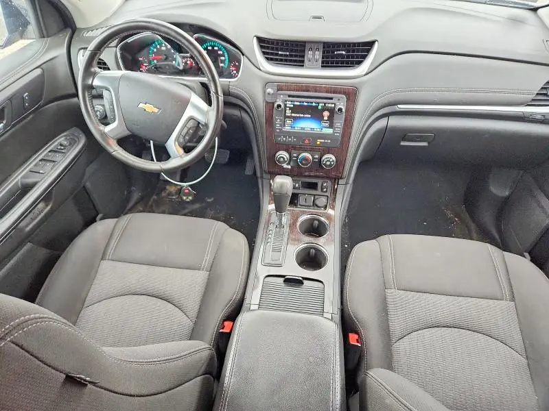 2015 CHEVROLET TRAVERSE LT  