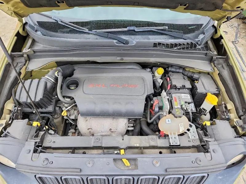 2015 JEEP RENEGADE TRAILHAWK  