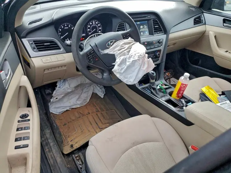 2017 HYUNDAI SONATA SE  