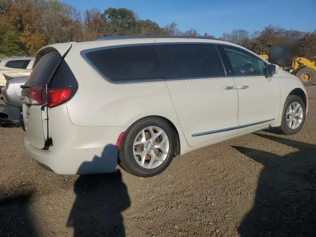 2017 CHRYSLER PACIFICA TOURING L PLUS  