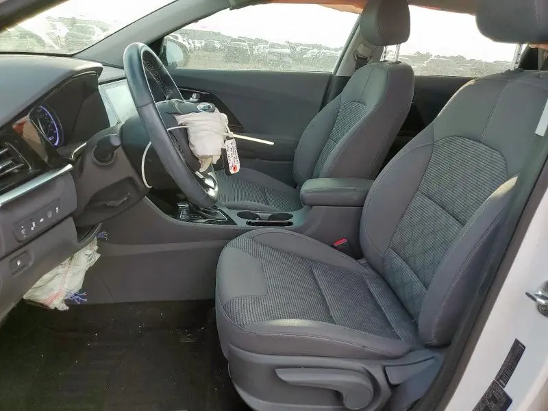 2020 KIA NIRO LX  