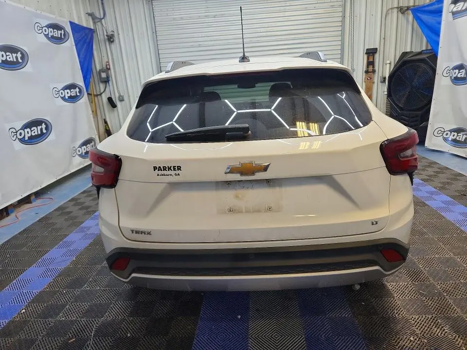 2025 CHEVROLET TRAX 1LT  